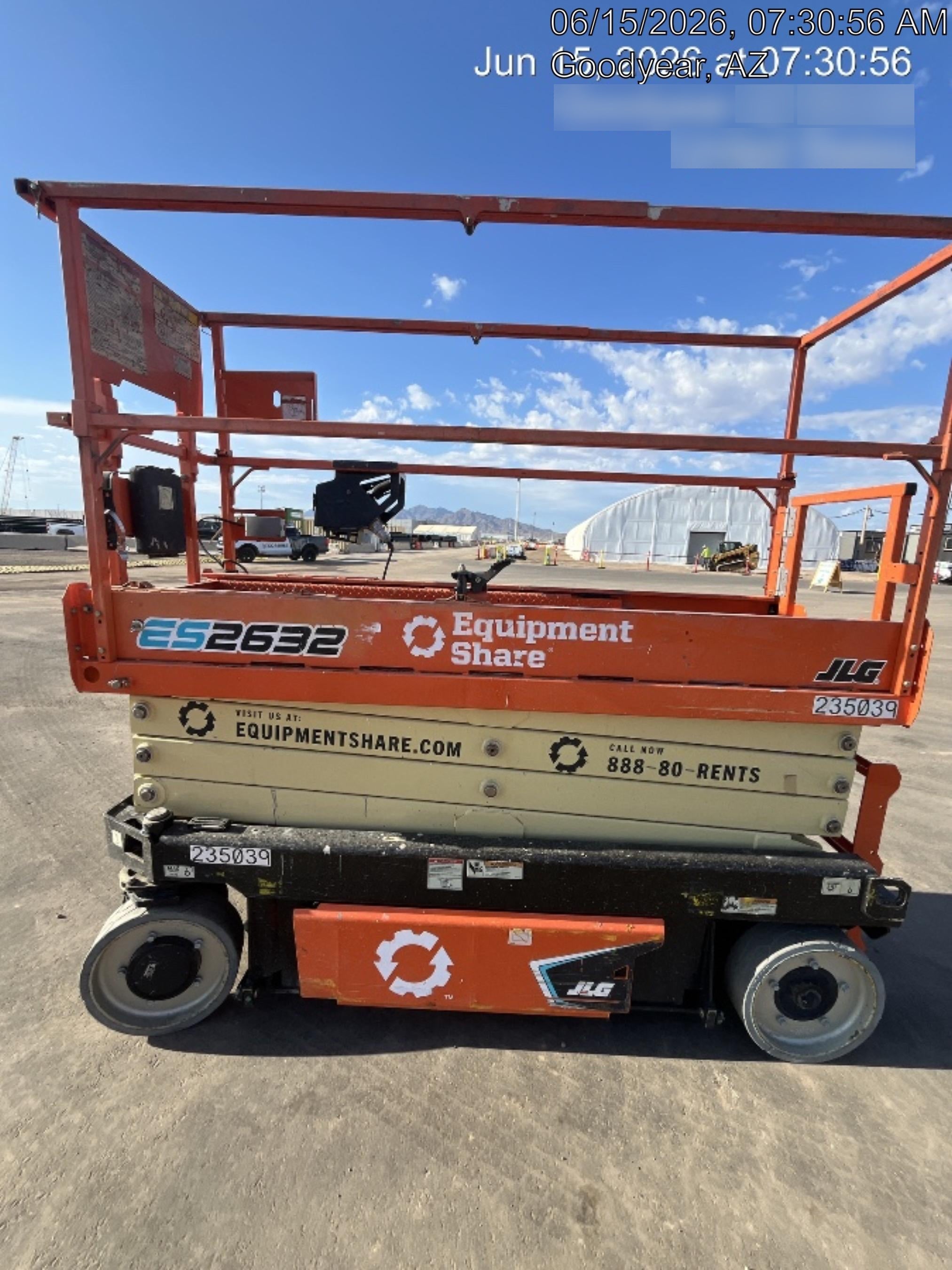 2022 JLG ES2632