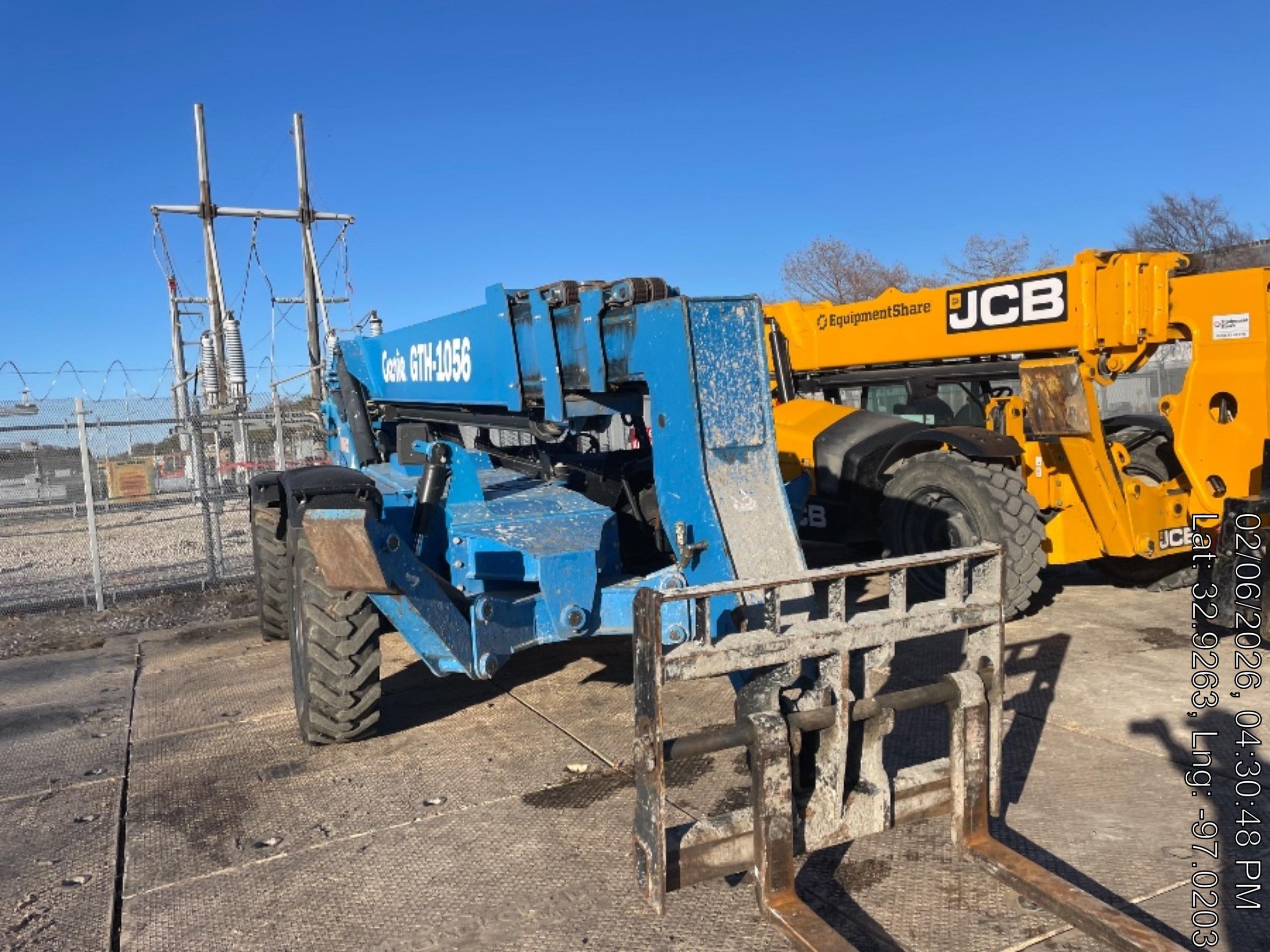 2017 GENIE GTH-1056