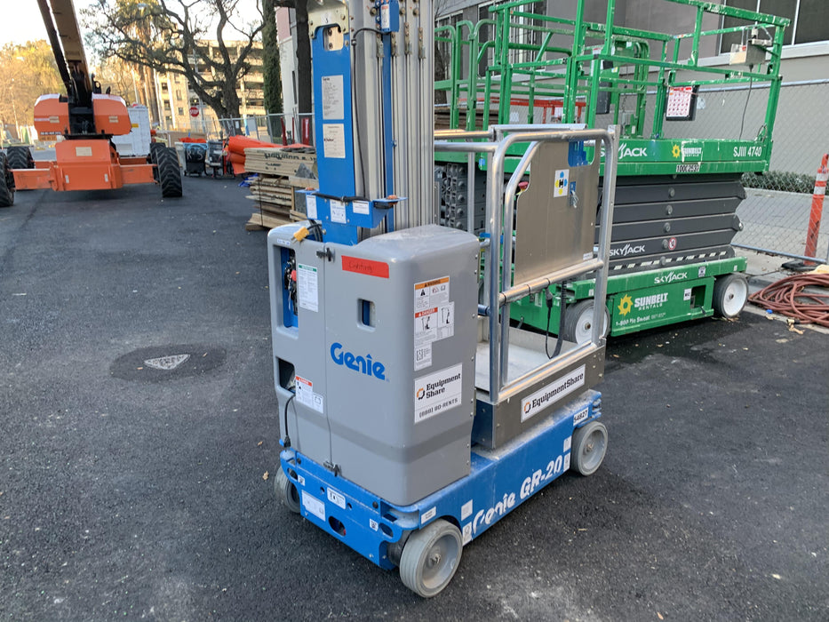 2019 GENIE GR-20