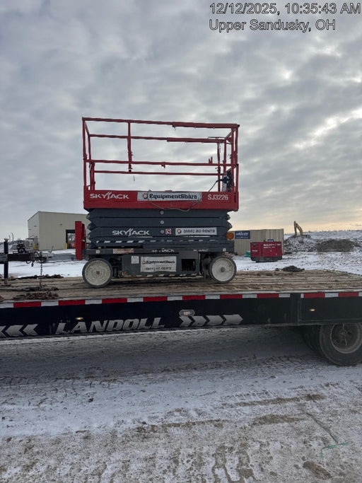 2020 Skyjack SJIII-3226 Solid NM Tires, Half height spring hinged entry gate, Dual Beacons