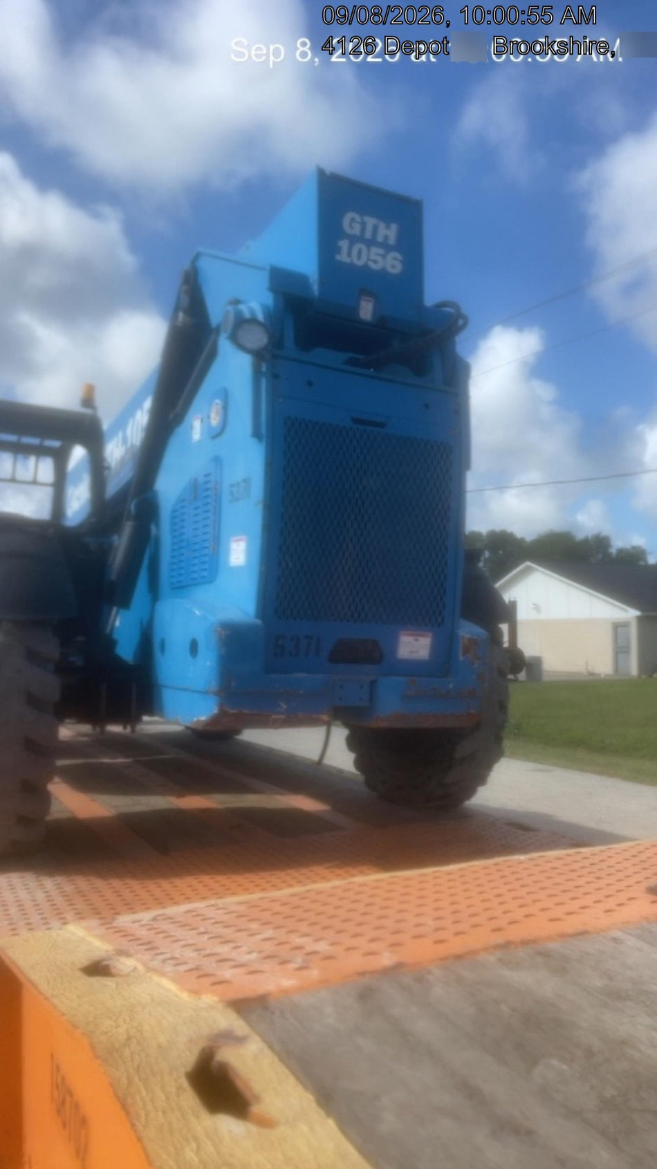 2017 Genie GTH-1056 Genie GTH1056, Solid Tires, 60" carriage, Light Kit, Open ROPS