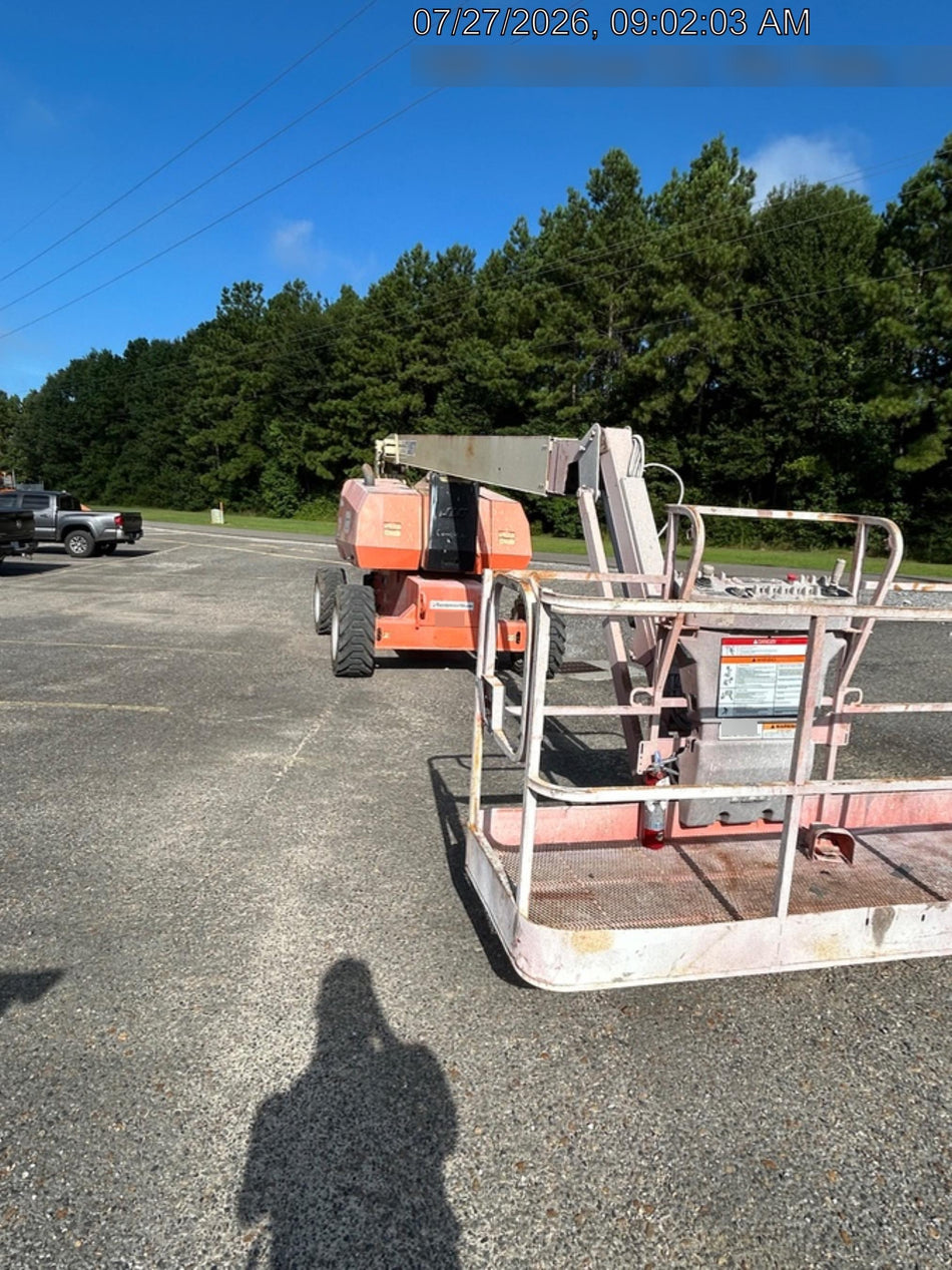 2019 JLG 800AJ