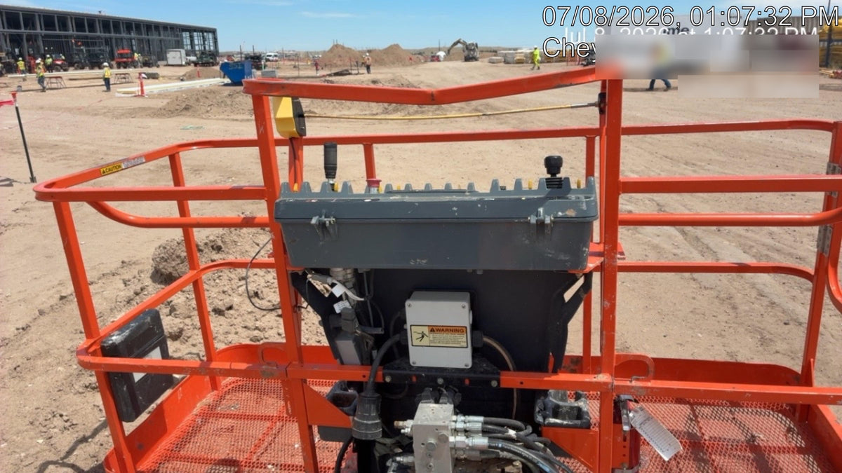 2020 JLG 660SJ