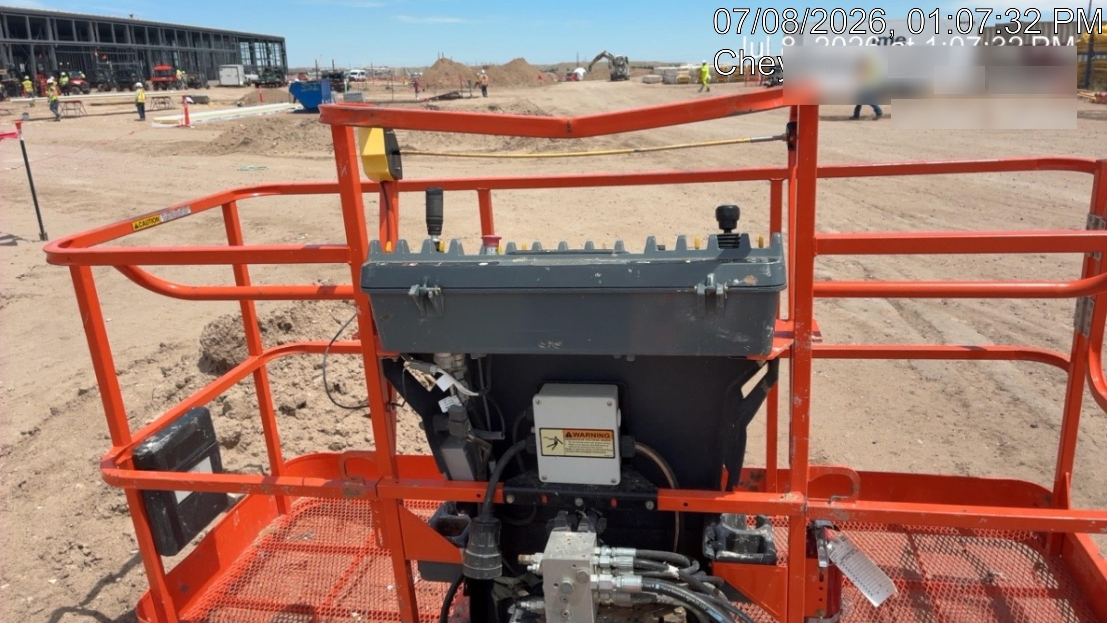2020 JLG 660SJ