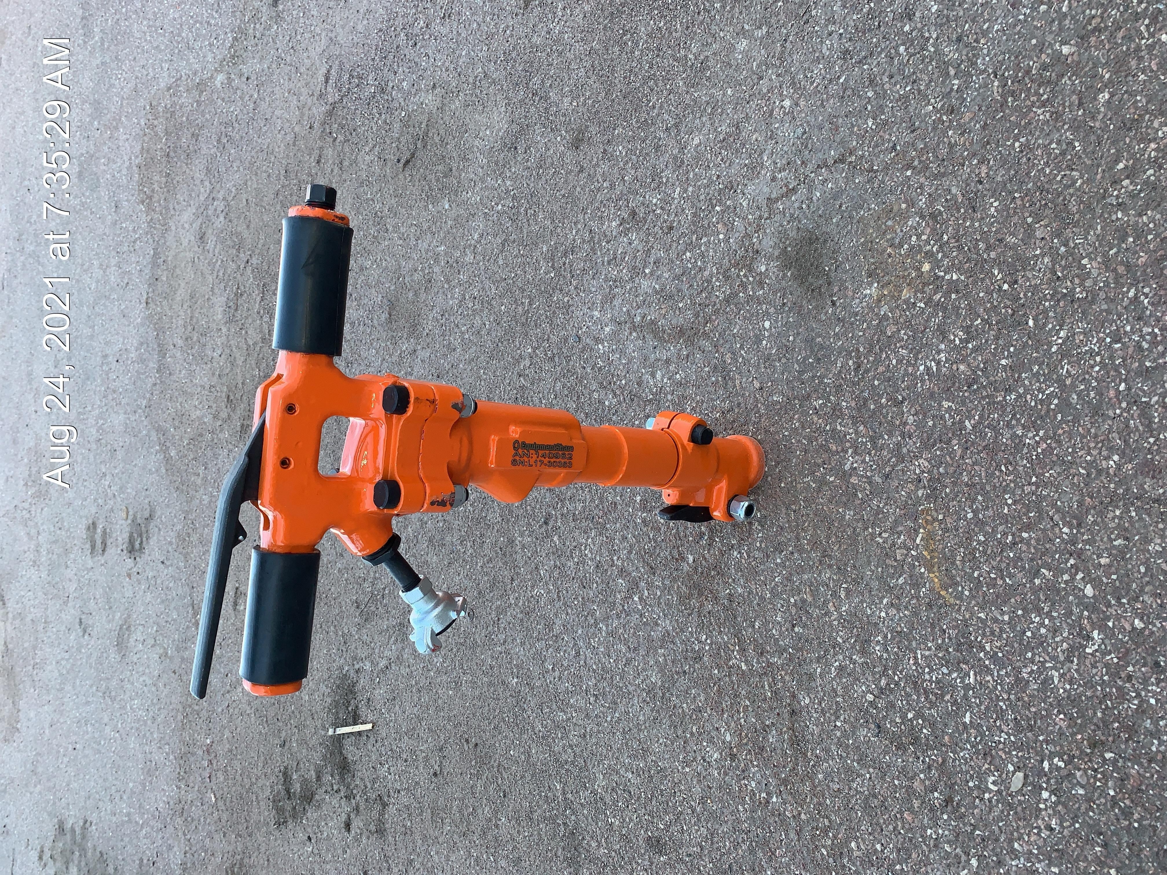 2021 MICHIGAN PNEUMATIC MP-30-1