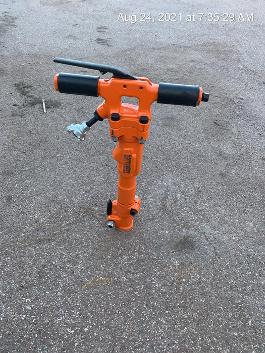 2021 MICHIGAN PNEUMATIC MP-30-1