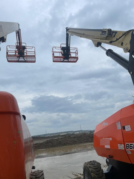 2019 JLG 860SJ