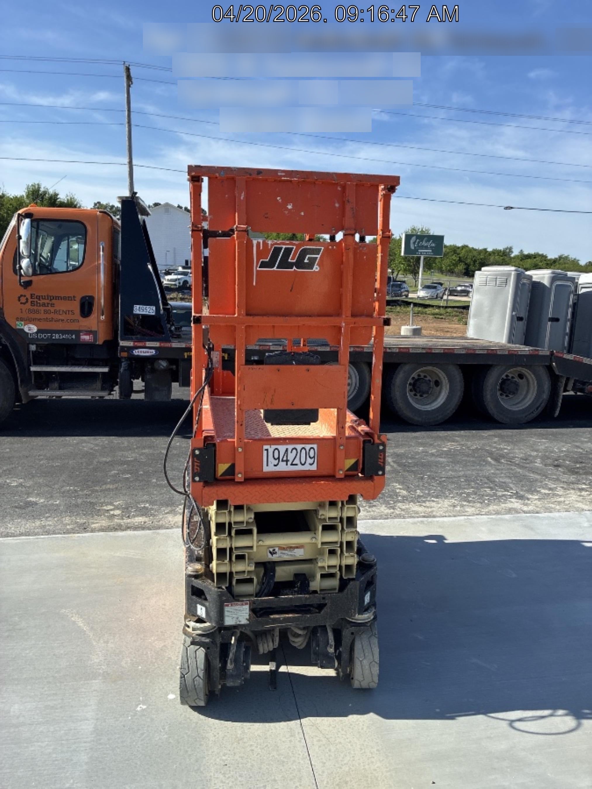 2021 JLG ES1932
