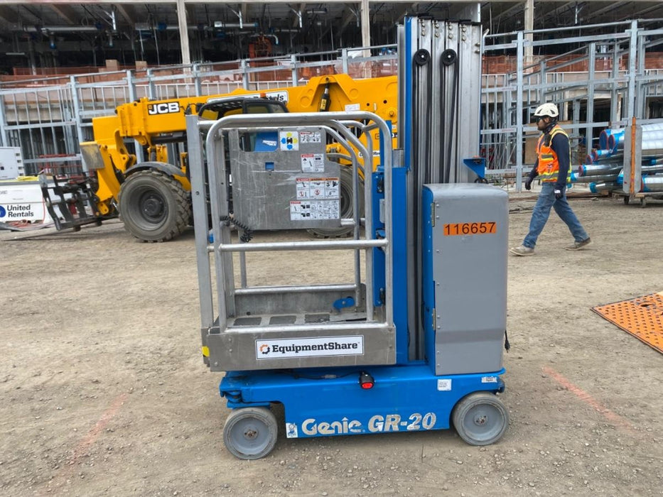2020 GENIE GR-20