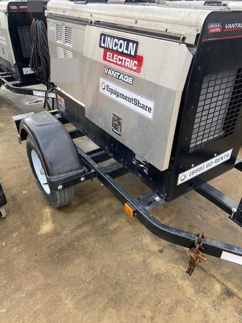 2019 Lincoln Electric Vantage 322 Lincoln Vantage 322 Welder w/Trailer, Light Kit, Cable Rack