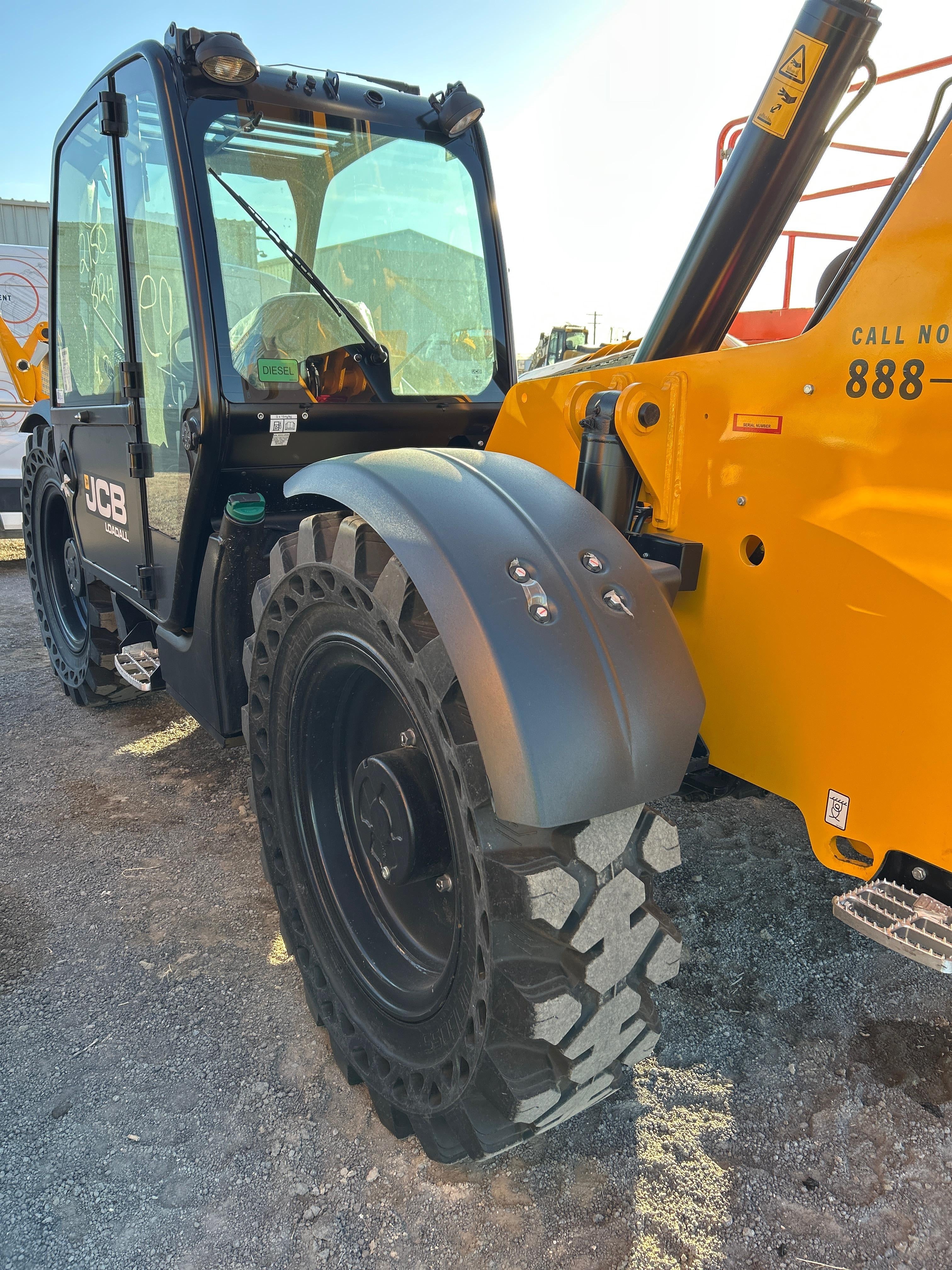 2026 JCB 510-56