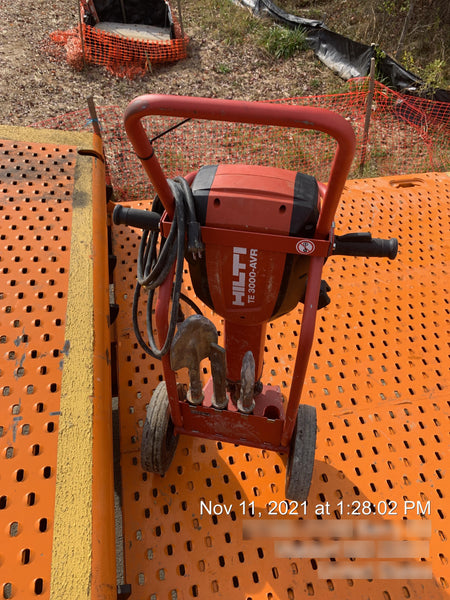 2020 HILTI TE 3000-AVR