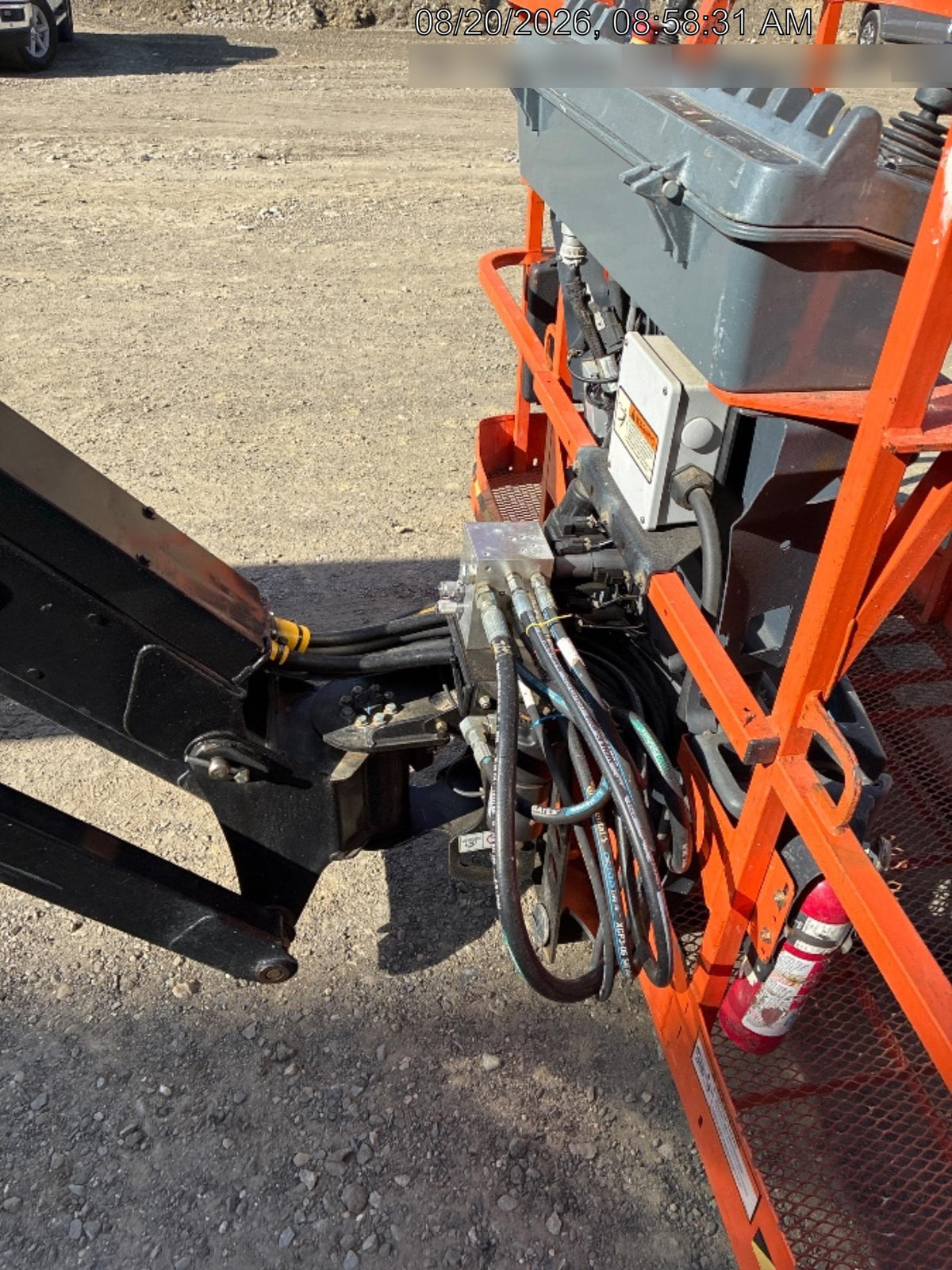 2023 JLG 660SJ