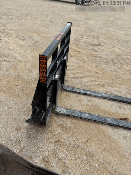 2026 ARROW MATERIAL HANDLING 72" Pallet Forks - Arrow