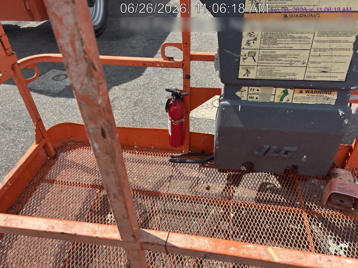 2007 JLG 860SJ