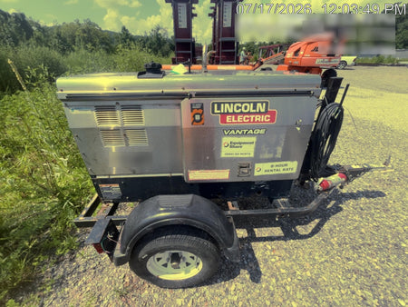 2019 Lincoln Electric Vantage 322 Lincoln Vantage 322 Welder w/Trailer, Light Kit, Cable Rack