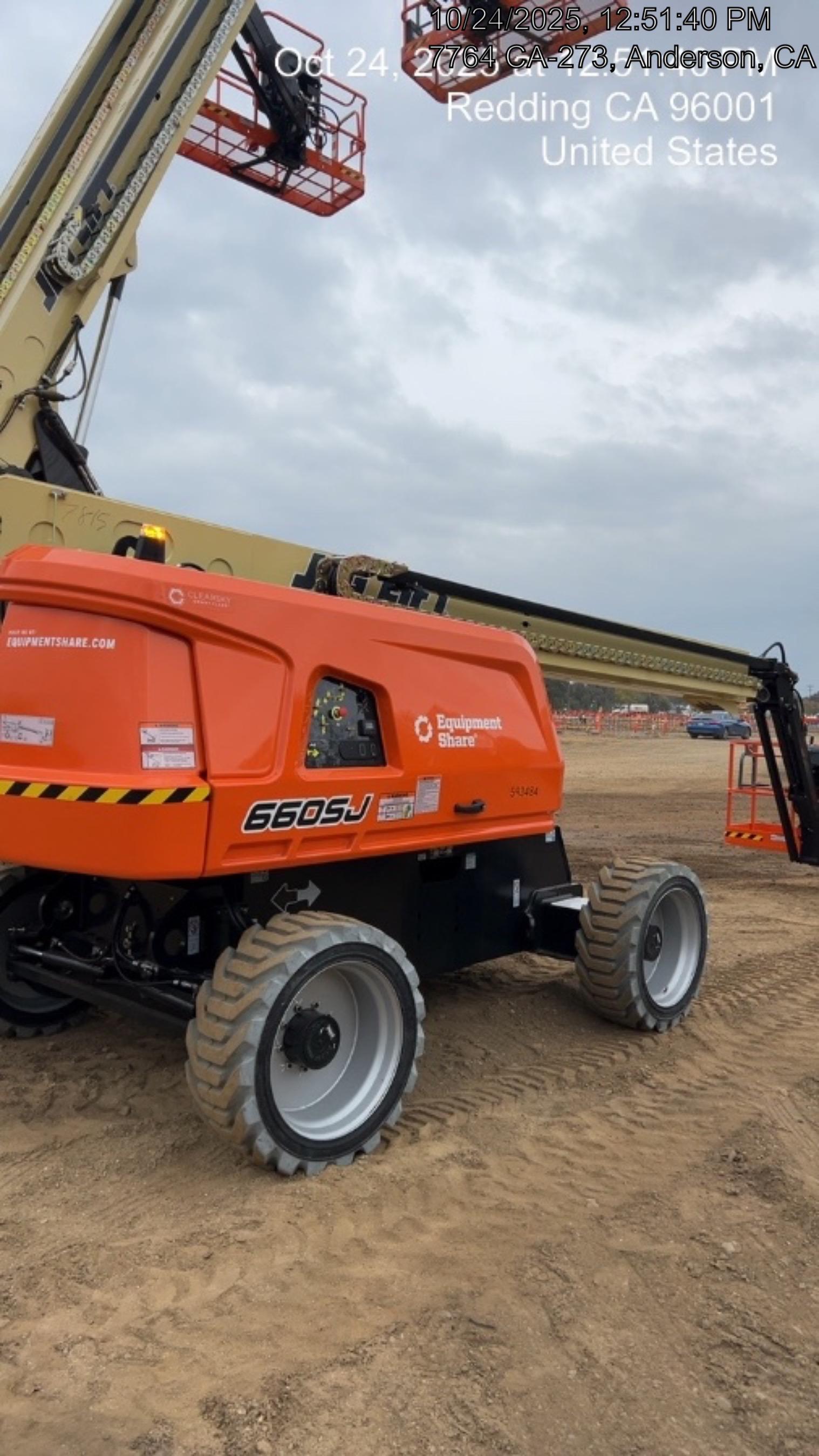 2025 JLG 660SJ