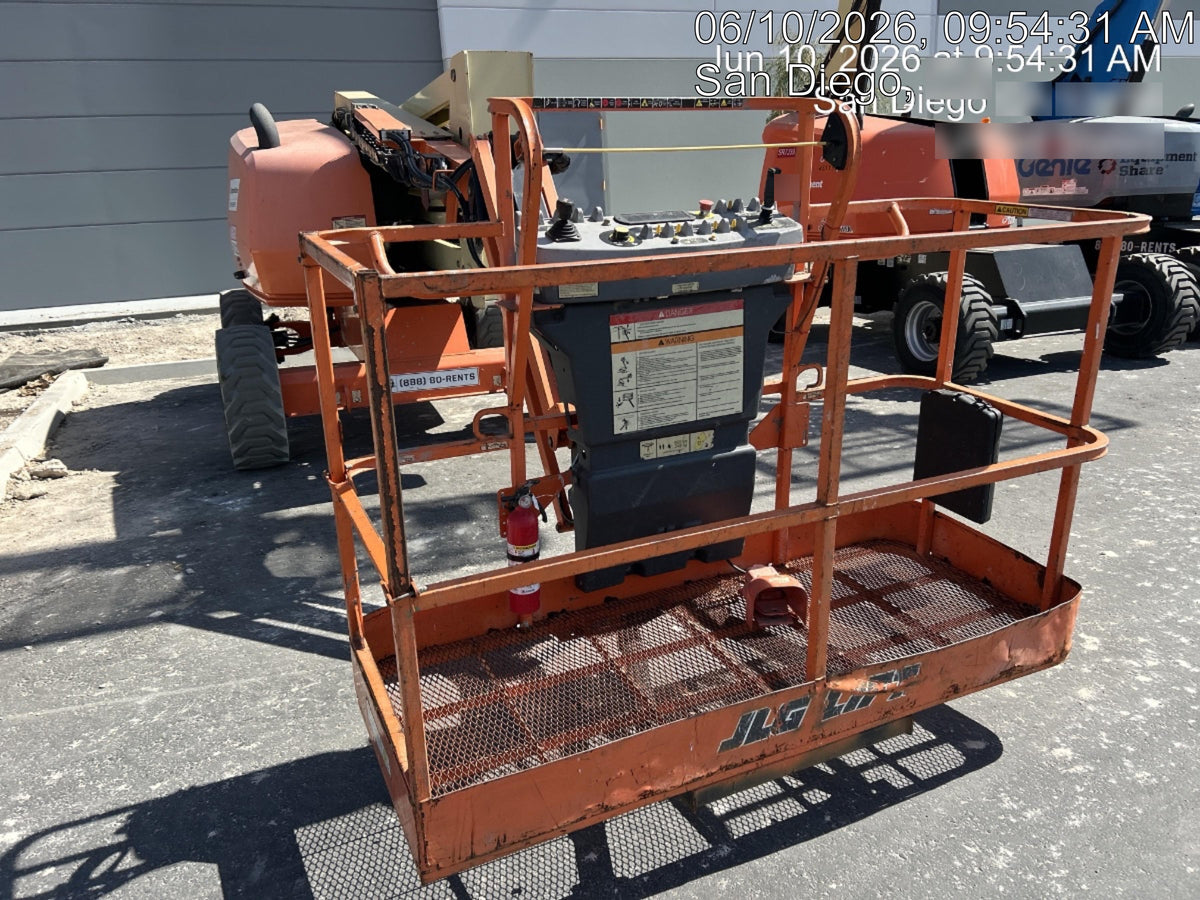 2020 JLG 450AJ