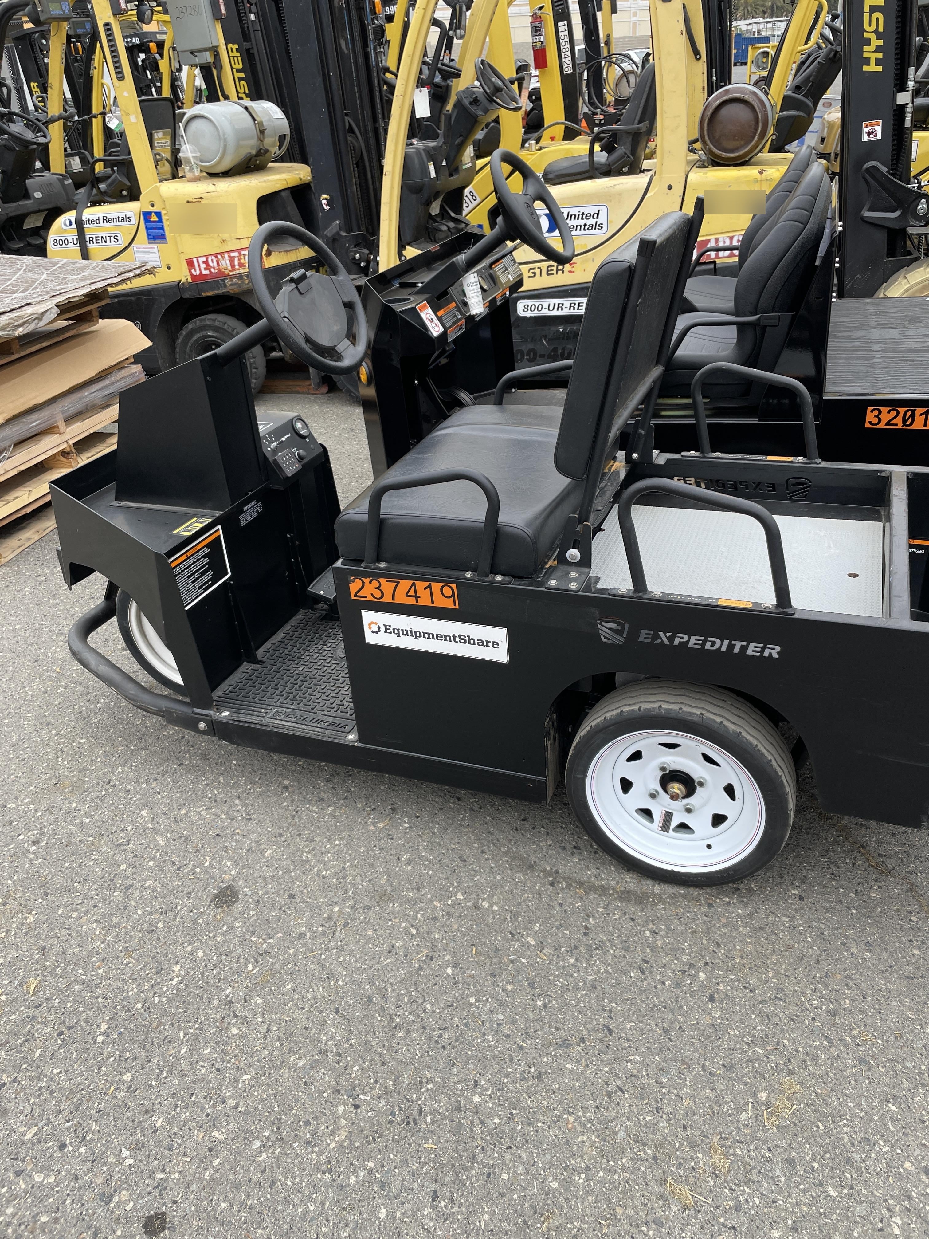 2022 COLUMBIA Expediter