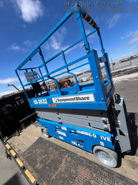 2023 GENIE GS-2632