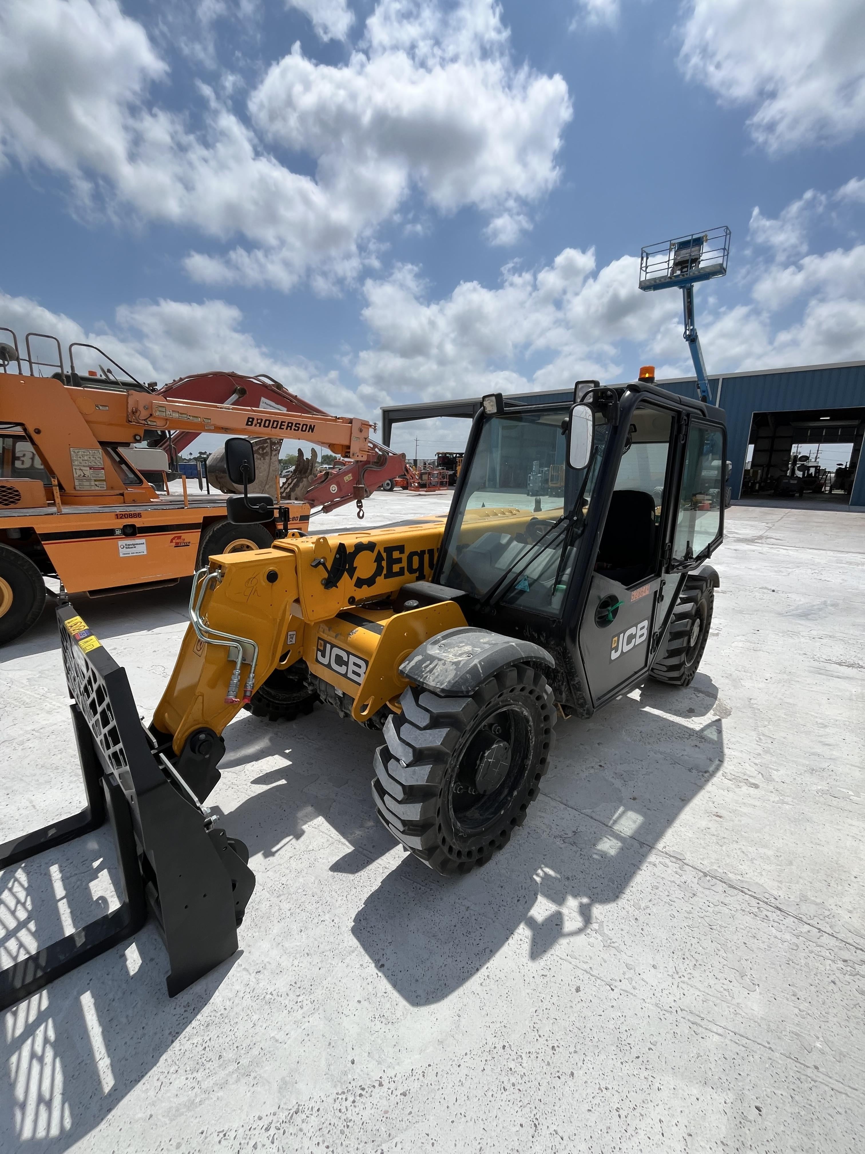 2025 JCB 505-20TC
