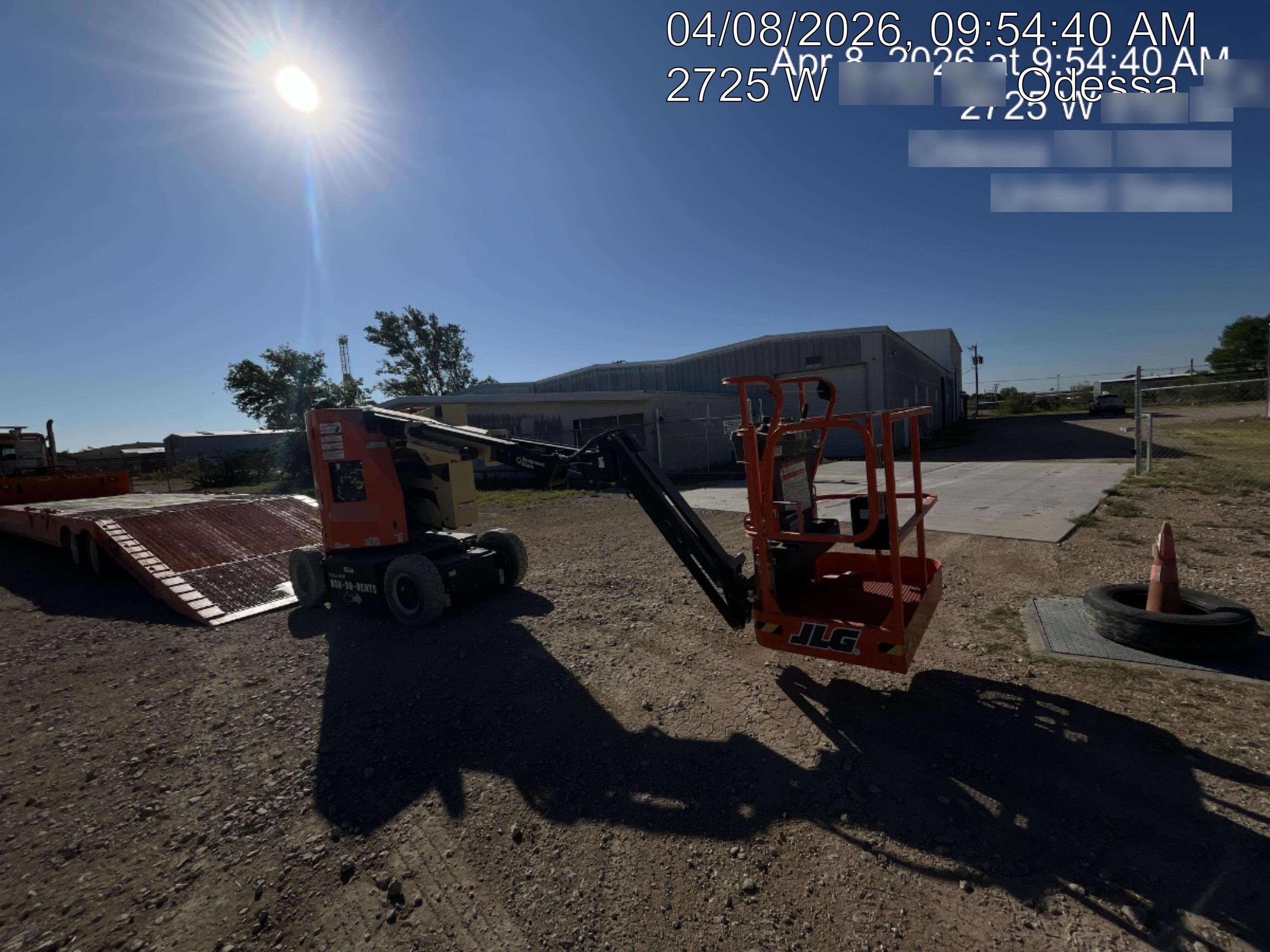 2025 JLG E300AJP