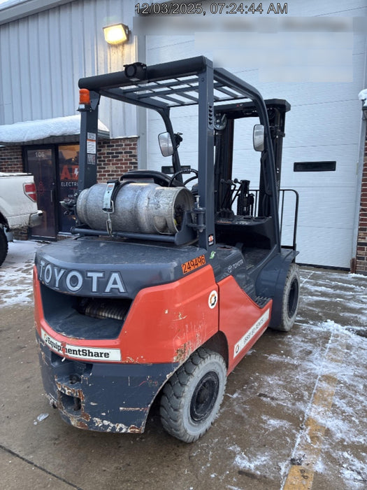 2022 TOYOTA 50-8FGU25