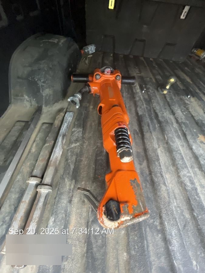 2023 MICHIGAN PNEUMATIC ES-TPB90-118-TRACKER