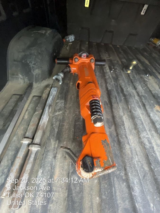 2023 MICHIGAN PNEUMATIC ES-TPB90-118-TRACKER