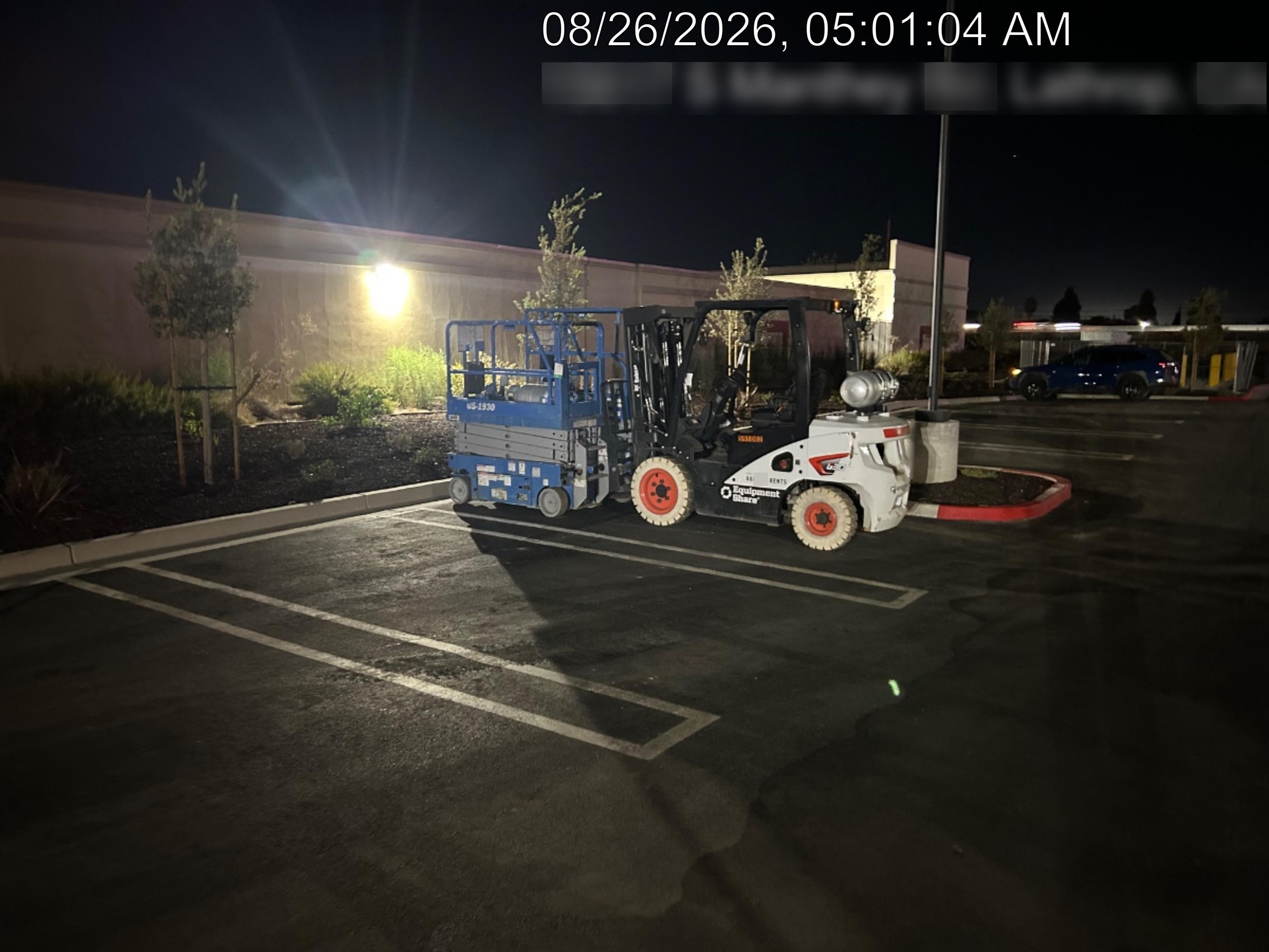 2019 Genie GS-1930 Half Height Swing Gate, 800W Inverter