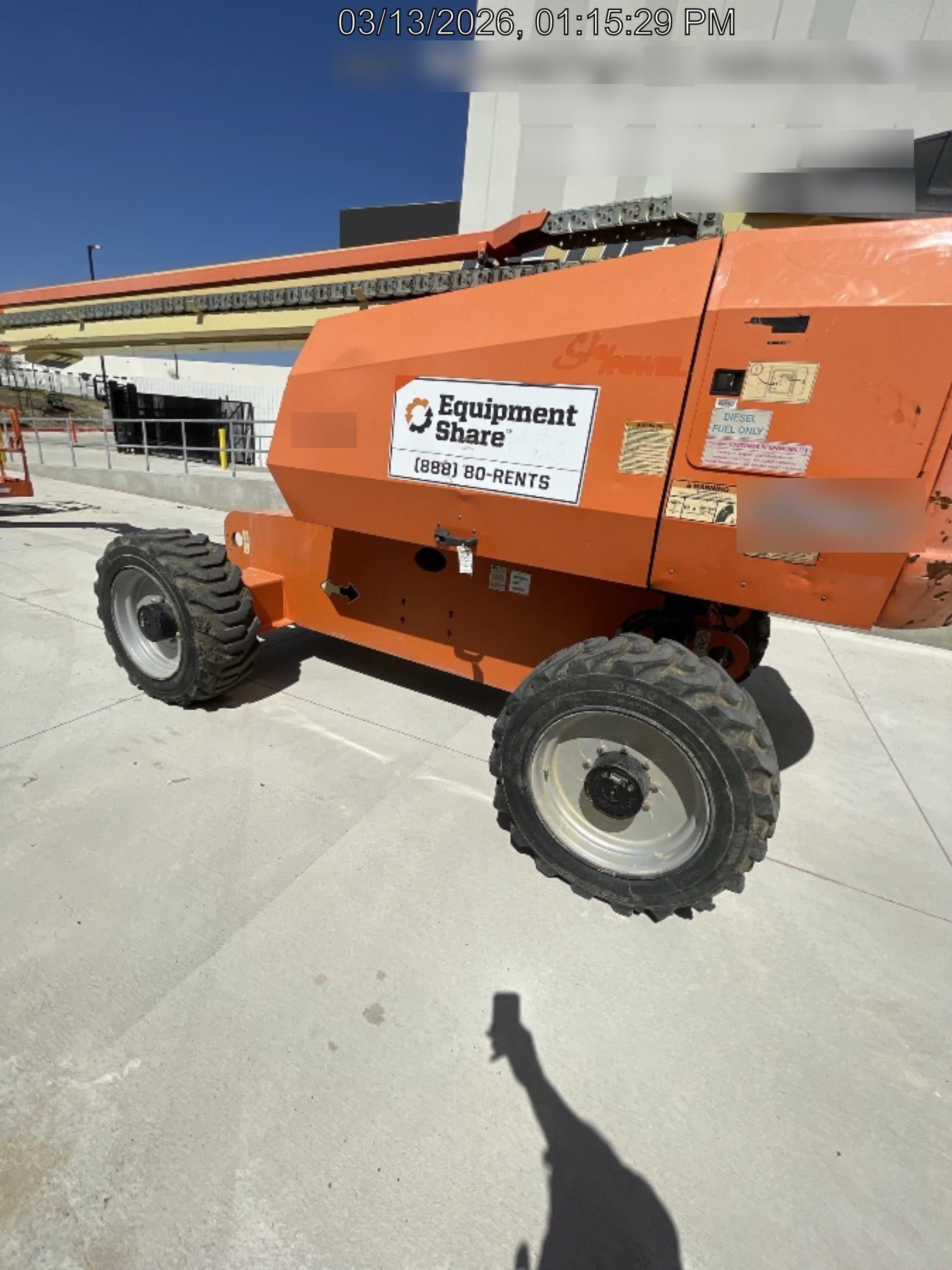 2016 JLG 660SJ