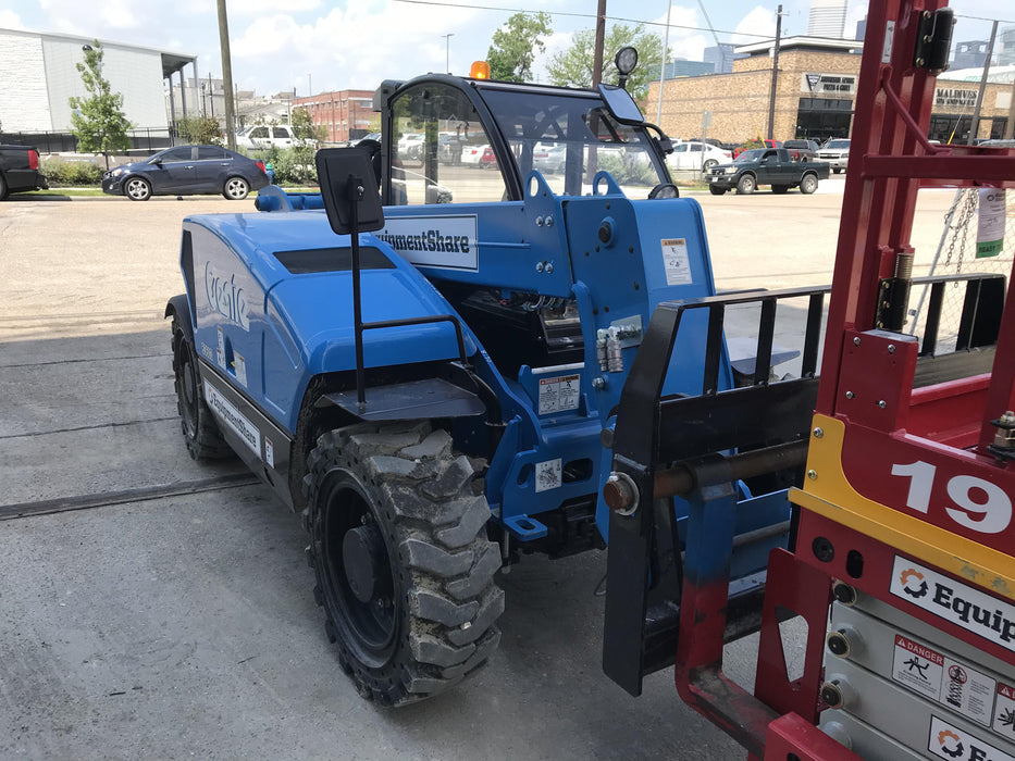 2020 Genie GTH-5519 Cab/Heat/Air, Solid Tires, Work Lights, Beacon, Aux Hydraulics, Back up Alarm w/48" Carriage, 48" Forks