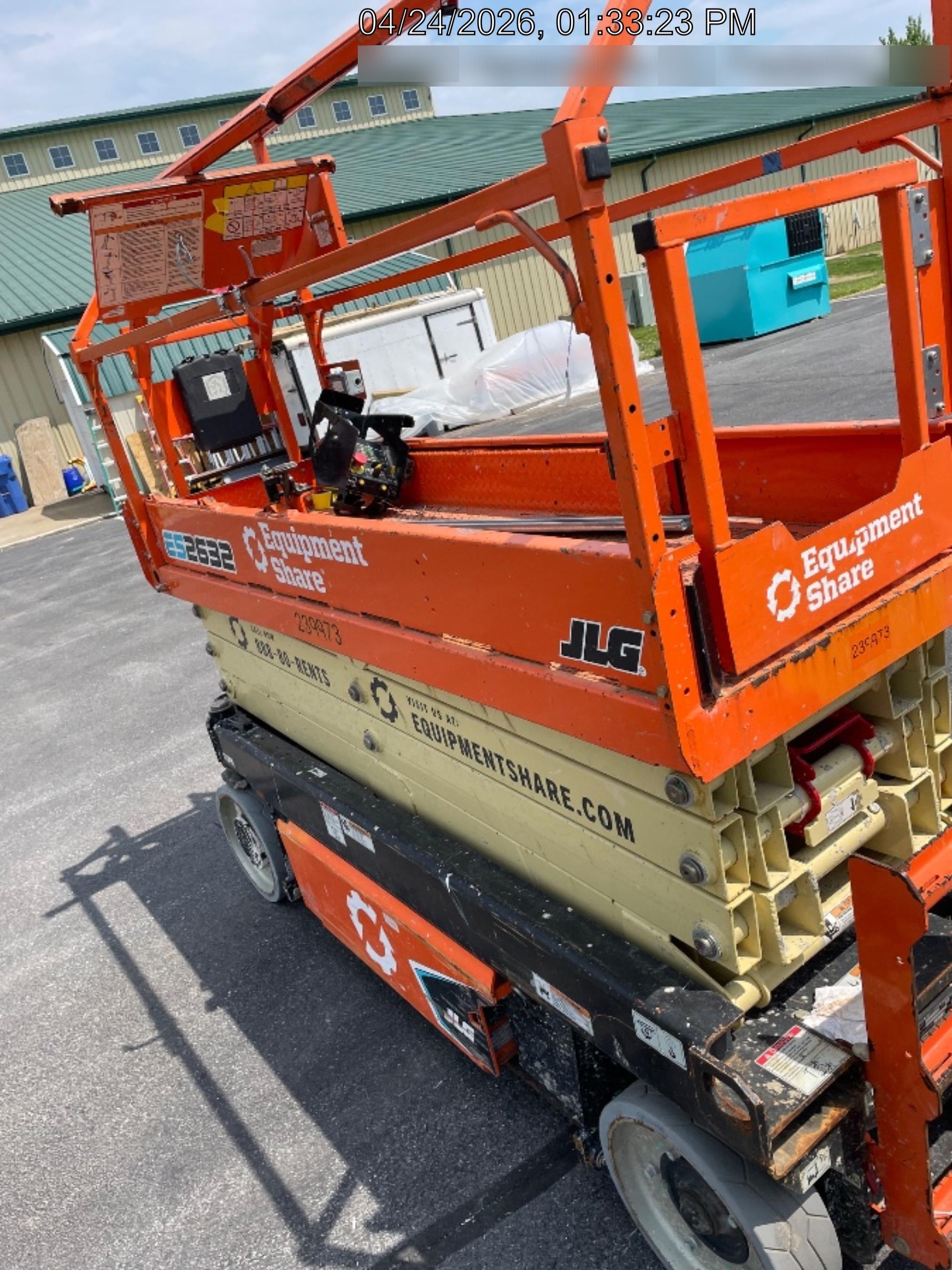 2022 JLG ES2632