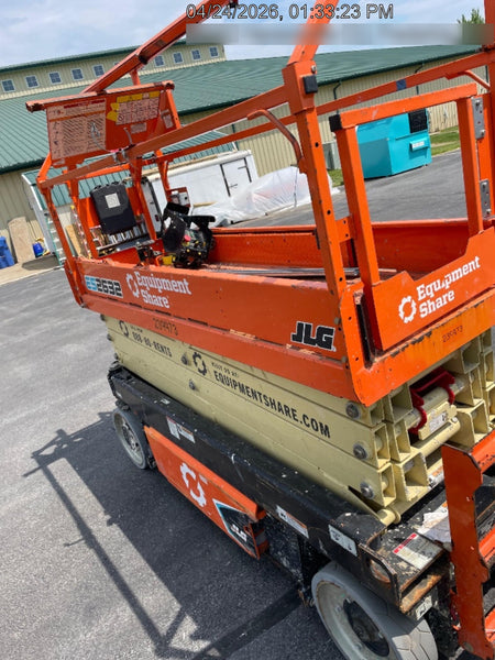 2022 JLG ES2632