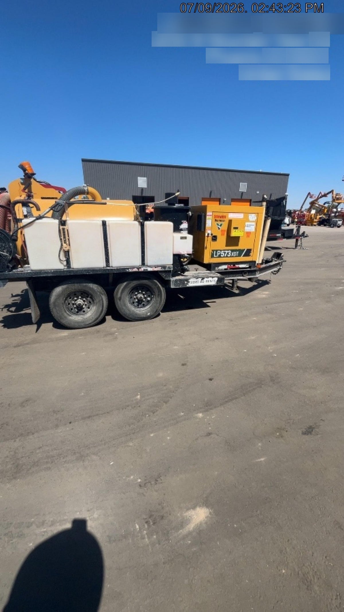 2023 Vac-Tron LP573XDT T4 Koehler Diesel Engine, 500 Gallon Debris Tank, x2 100 Gallon Water Tanks