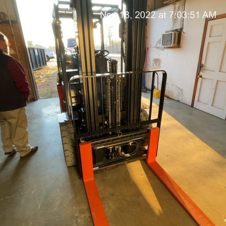 2022 TOYOTA 50-8FGU25