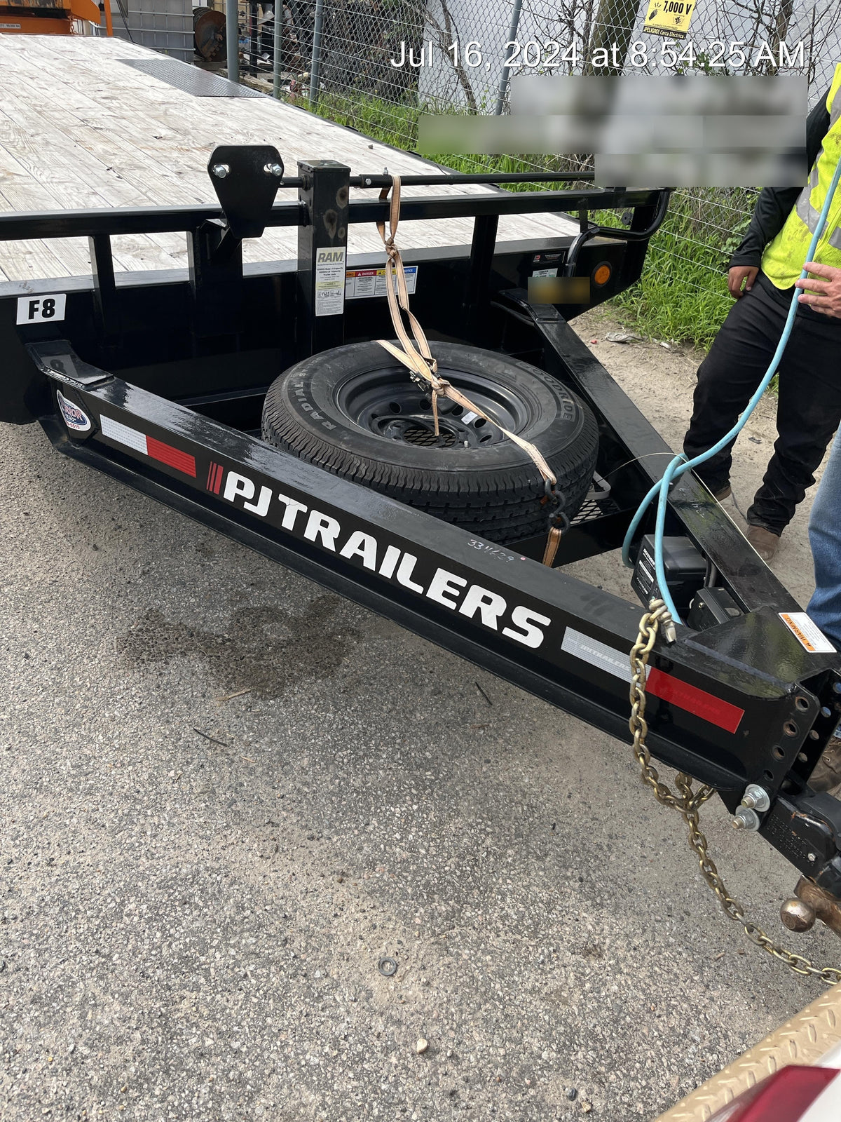 2023 PJ TRAILERS F8