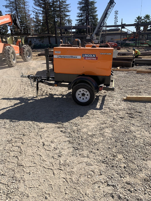 2021 Lincoln Electric Vantage 322 Vantage 322 Ready Pak 3 w/ Decals, ORANGE (includes trailer, cable rack, fender light kit) NO Telematics