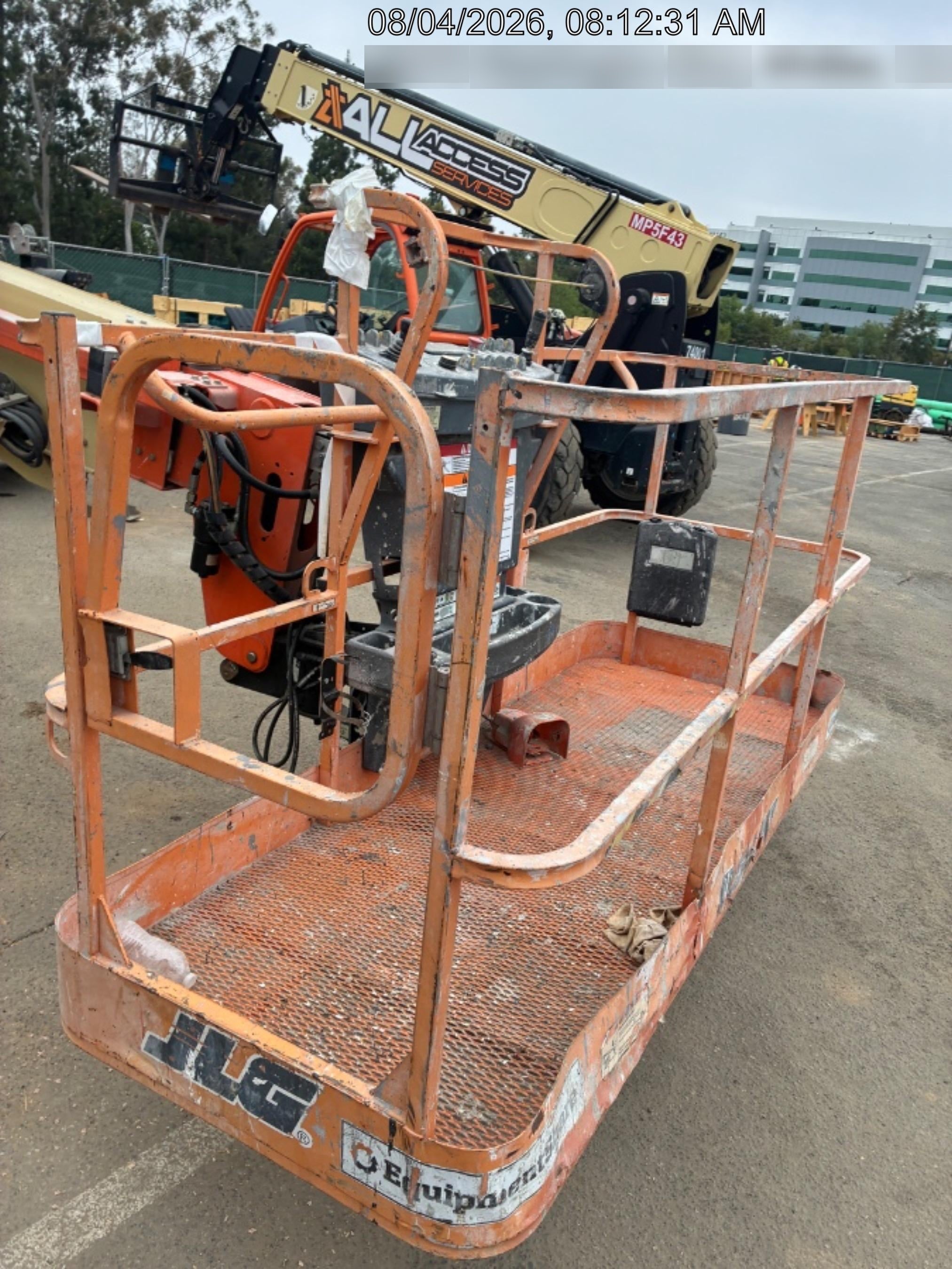 2021 JLG 600S