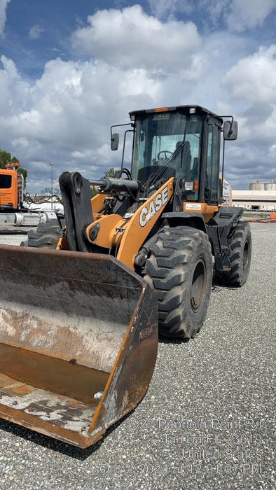 2017 FLECO 3 cu yd Bucket - FLECO