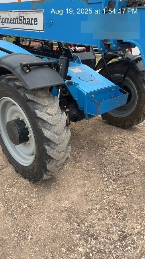 2019 Genie GTH-844 GTH-844 w/Open ROPS, FF Tires, beacon/work lights, 60" carriage/forks