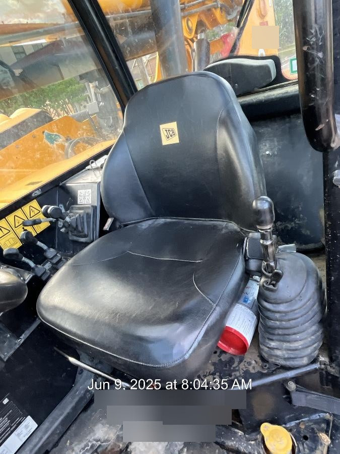 2021 JCB 510-56