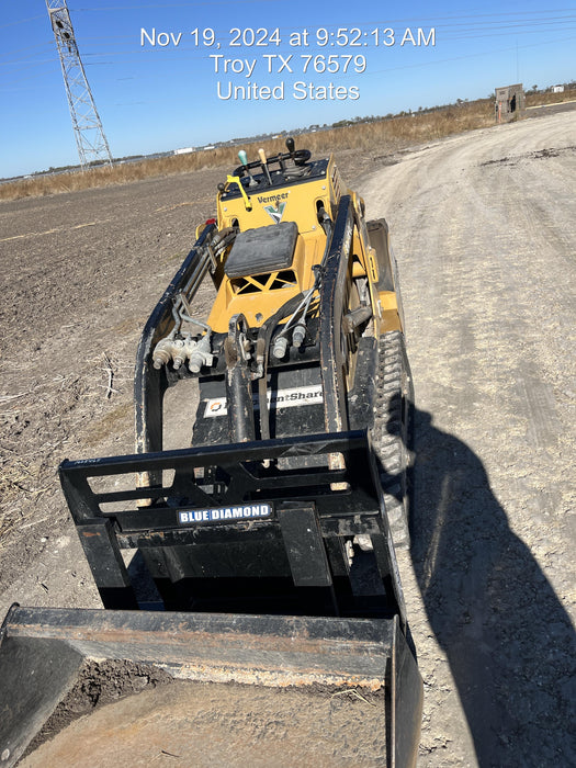 2024 BLUE DIAMOND 42" Pallet Forks