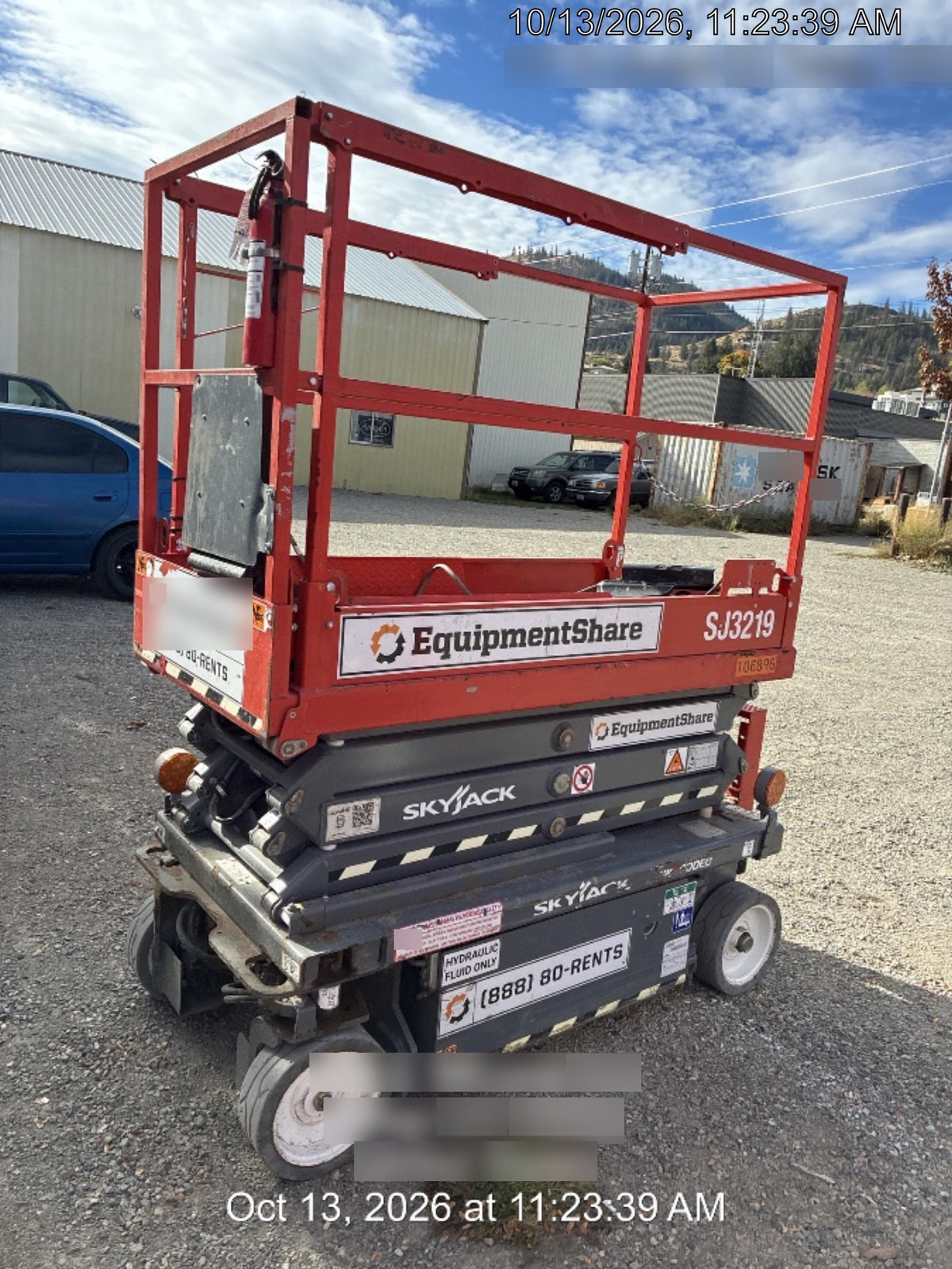 2020 Skyjack SJIII-3219 Solid NM Tires, Half height spring hinged entry gate, Dual Beacons, 800W Inverter
