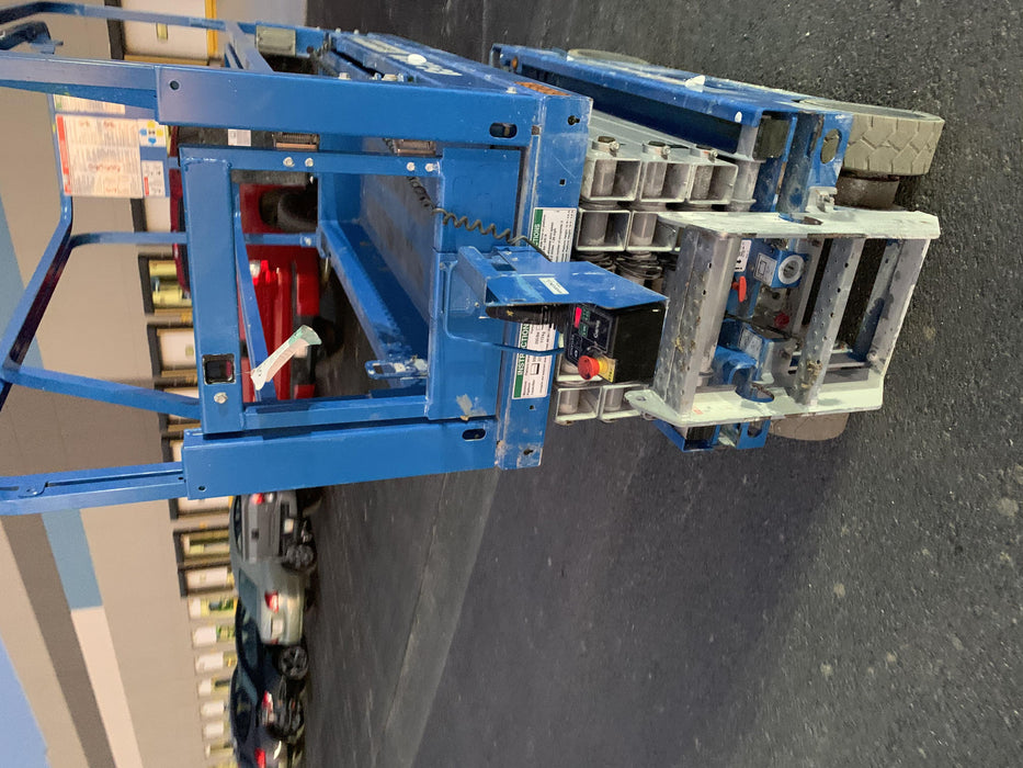 2020 Genie GS-1930 Solid Non Marking Tires, Beacon, Folding rails with half height swing gate