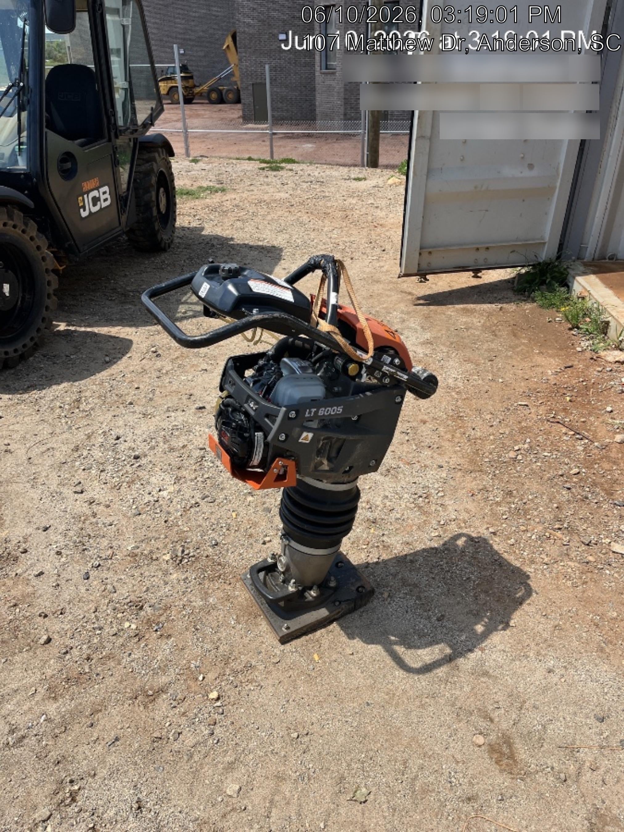 2024 HUSQVARNA LT6005