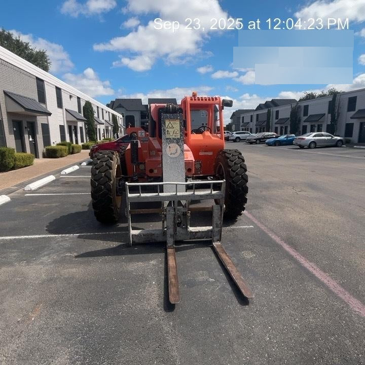 2021 SKYTRAK 8042