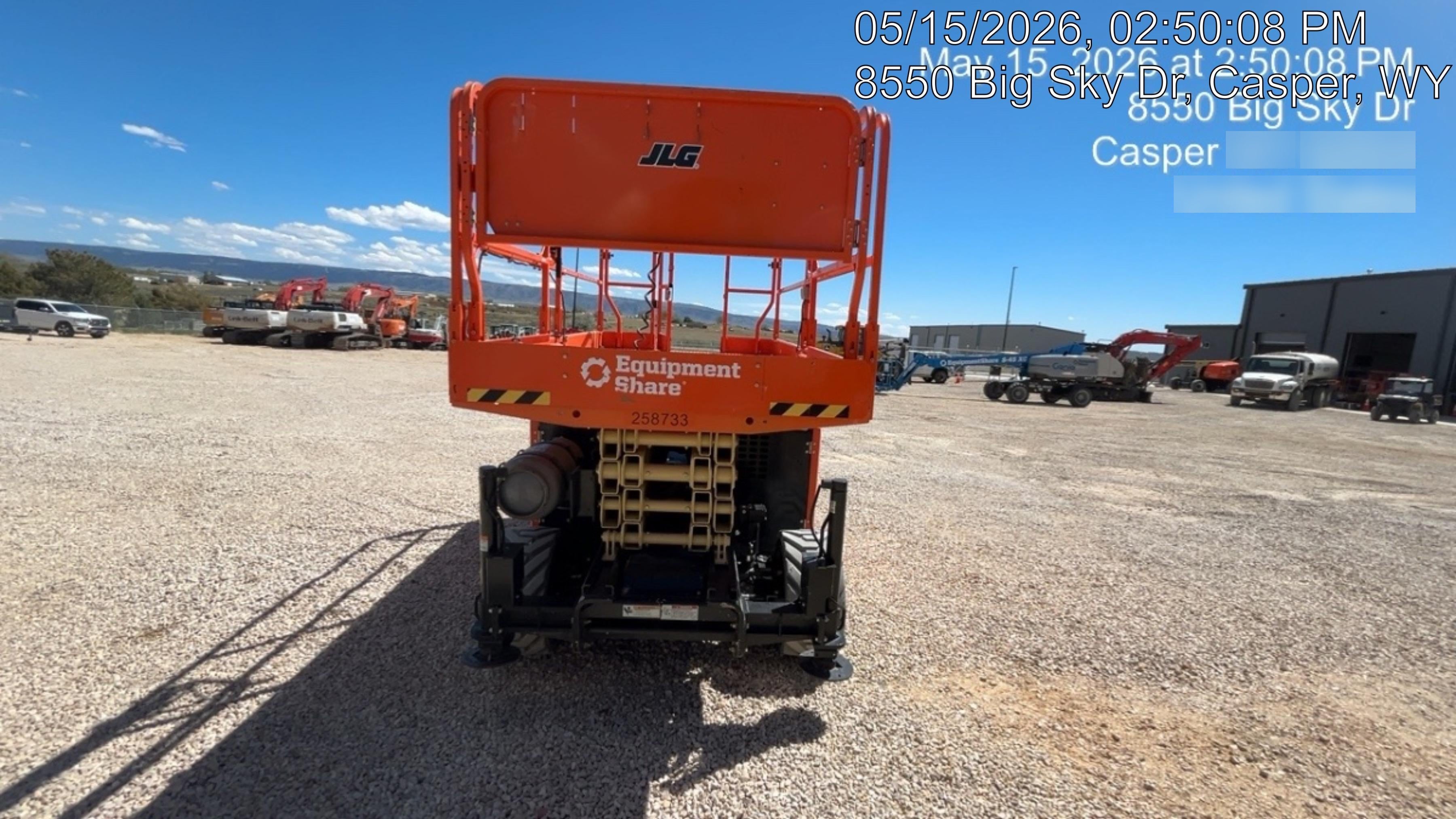 2022 JLG RT3369
