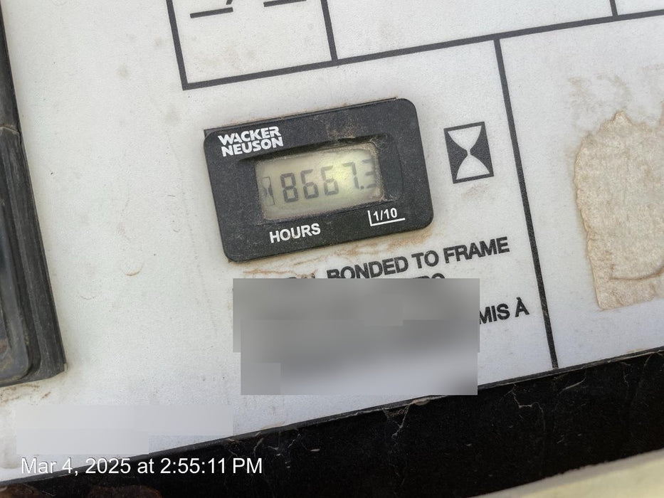 2019 Wacker Neuson LTV6L-MH Standard Options, ES Track Hardware, Fuel Level Sensor