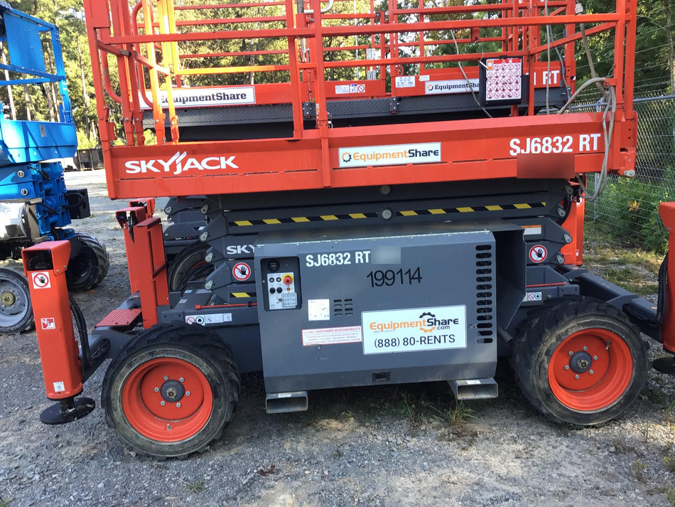 2018 SKYJACK SJ6832 RT